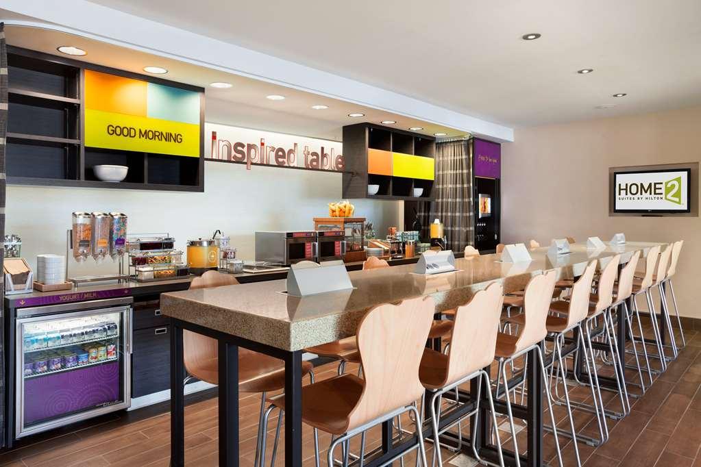 Home2 Suites By Hilton Rahway Restaurante foto